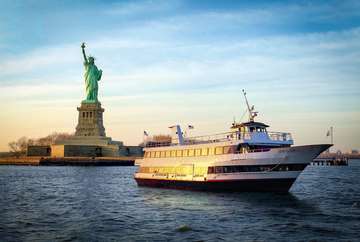 Event Cinco de Mayo NYC Cruise at Hornblower Serenity Yacht