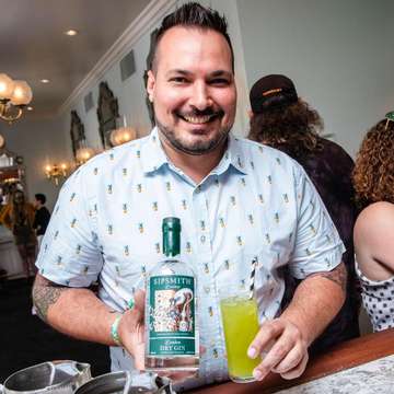 Event Sipsmith Gin • August 10 • Mix It Up at the Moon